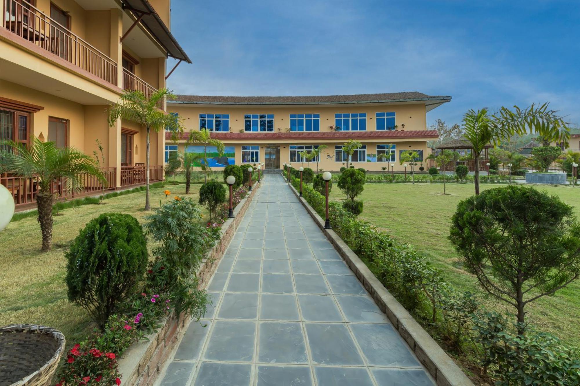 Sisai Park Village Чітаван Екстер'єр фото